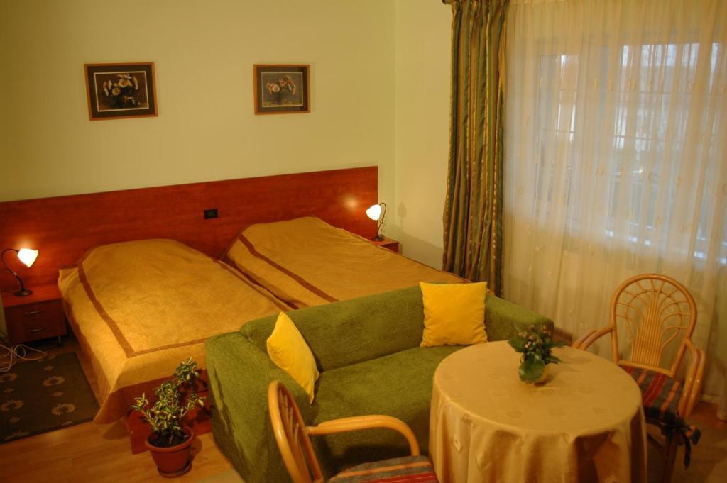 Country Club La Mesteceni Sebeş 객실 사진